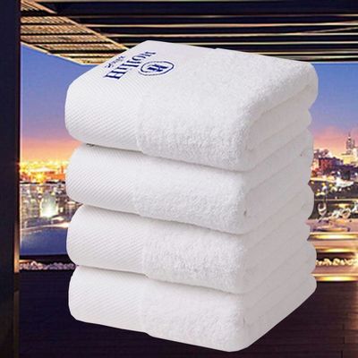 Des serviettes en coton pur 100% sur mesure, à haute absorption d'eau, parfaites pour la maison et l'hôtel.