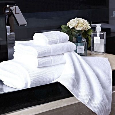 Luxe 100% coton blanc bain serviette à main et visage ensemble avec logo brodé personnalisé 70 * 140cm