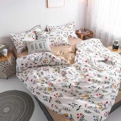 Couette de lit de style attrayant à la mode avec une densité de tissu anti-acariens 173*118
