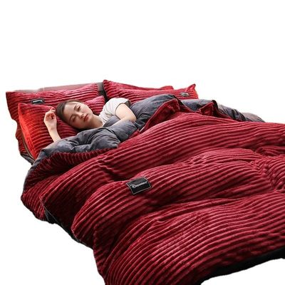 100% de polyester en fibre d'hiver chaud en flanelle velours en laine de lit de taille reine