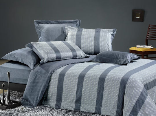 Taille personnalisée tissée Sabanes chaudes d'hiver Couverture de couette Ensembles de lit de luxe Queen Comforter Sets