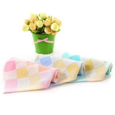 Cartoon Plaid Hooded Towel en couleur personnalisée pour l'alimentation des enfants de la maternelle