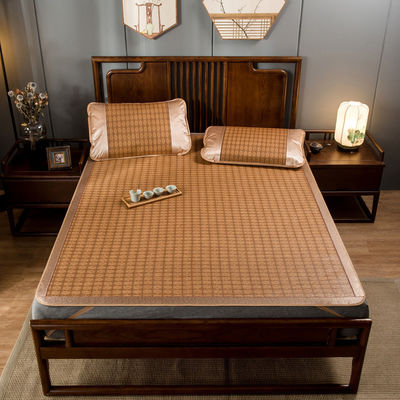 Restez au frais et à l' aise cet été avec un tapis de rotin personnalisable en trois pièces