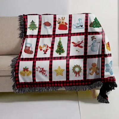Couverture de Noël imprimée en polyester avec plaquette rouge et garniture de tassel