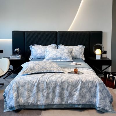 Normes nationales de couleur de qualité de la fermeté de la glace de la soie Lit ensemble Lit couverture pour lit de 2,0 m