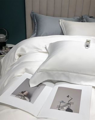 Grade A Terme de paiement T/T Vrai mou 100% polyester dessin animé Lit couverture de couette Microfibre brossé lit ensemble
