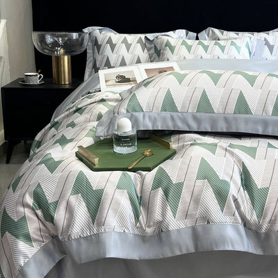 Des vêtements de lit de luxe en coton et en soie lavés 4 pièces