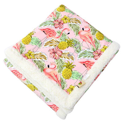 Des couvertures de laine en peluche douce et confortable pour la literie