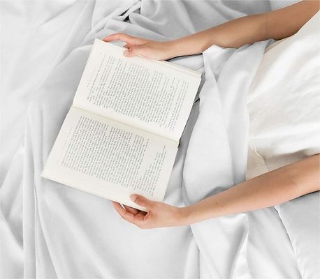 Ensemble de literie d'hôtel 5 étoiles avec des normes nationales de résistance à la couleur et de 300 tc de fil