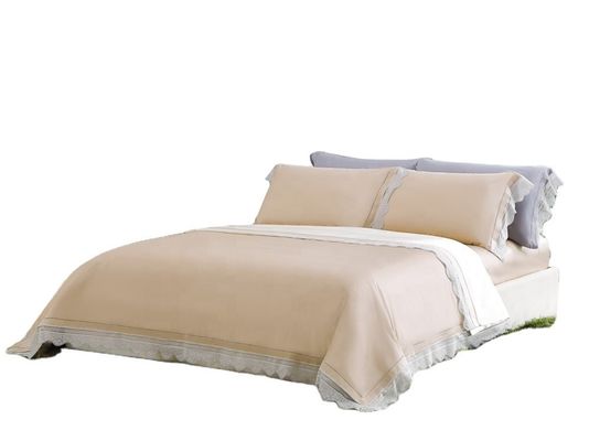 3 à 4 kg de lit de luxe en soie satinée avec un magnifique motif jacquard.