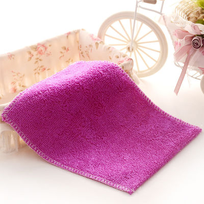 Servette de nettoyage de cuisine en microfibre rectangulaire avec tissu à petites rayures et logo du client