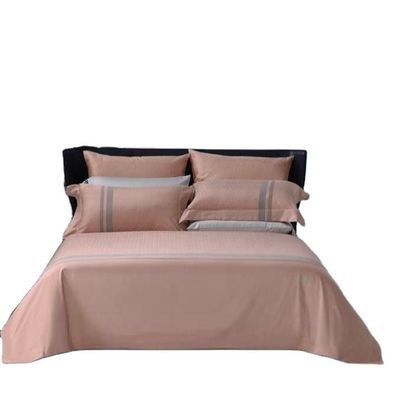 Couleur personnalisée 300tc Tissu 100% coton pur Lit ensemble pour hôtel de luxe et la famille