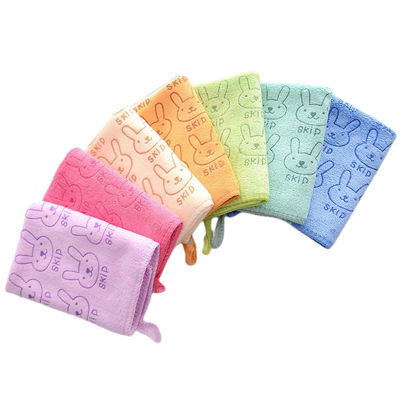 Cartoon imprimé en microfibre pour la peau douce serviette à main pour jardin d'enfants
