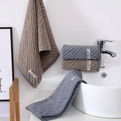 Des serviettes pour hommes douces et durables idéales pour les femmes