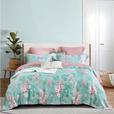 Couleur personnalisée 4 pièces de polyester de luxe Tissu plat Design doux de l'hôtel Lit ensemble pour lit roi