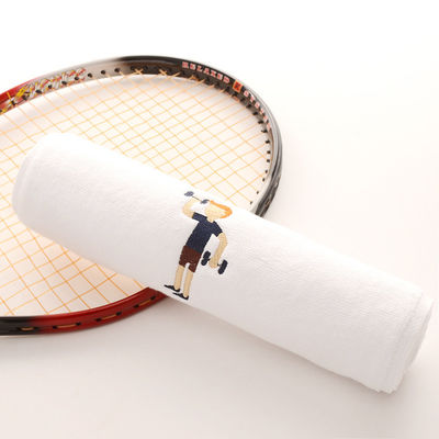 Impression du logo du timbre Des serviettes de gym en coton pour une absorption rapide de la sueur pendant les séances d'entraînement