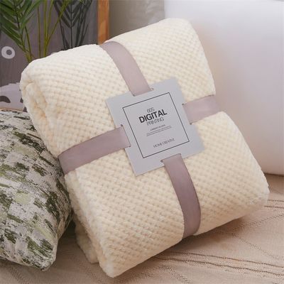 Couverture de flanelle carrée solide personnalisée pour toutes les saisons 300GSM Couverture de flanelle de corail