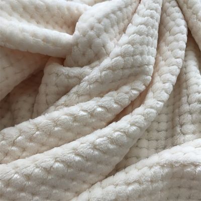Couverture de flanelle carrée solide personnalisée pour toutes les saisons 300GSM Couverture de flanelle de corail