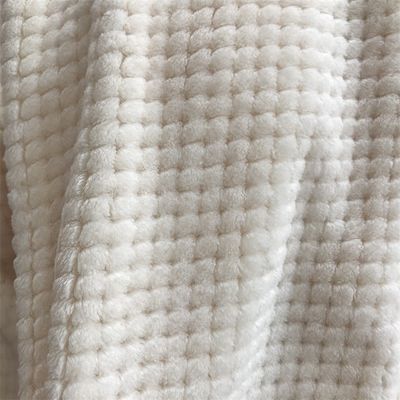 Couverture de flanelle carrée solide personnalisée pour toutes les saisons 300GSM Couverture de flanelle de corail