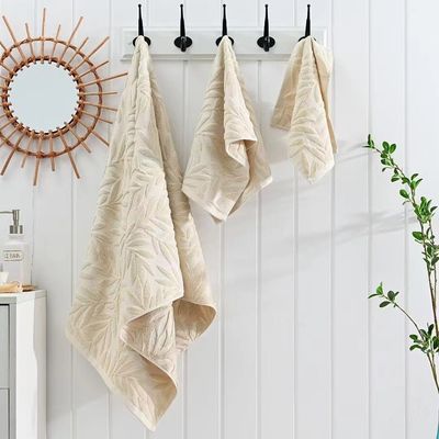 Toutes les occasions Coupe de velours Jacquard feuilles serviette de bain ensemble pour les cadeaux de qualité à la Journée de la Terre