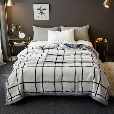 Jacquard tissage de laine de corail Raschel couverture pour l'hiver épaissie en peluche couverture lit