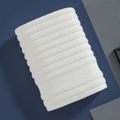 Touche de bain en coton 100% épaisse et brodée