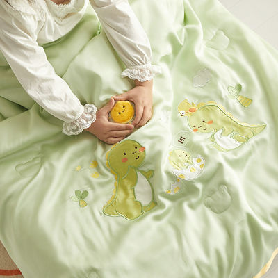 Couette d'été 100% polyester hypoallergénique pour enfants pour un sommeil sain