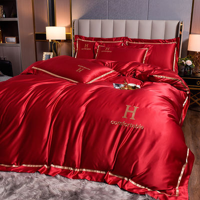 Couverture de lit de style moderne de l'hôtel de vie Couverture de couette de soie de couverture de lavage brodée de couleur solide