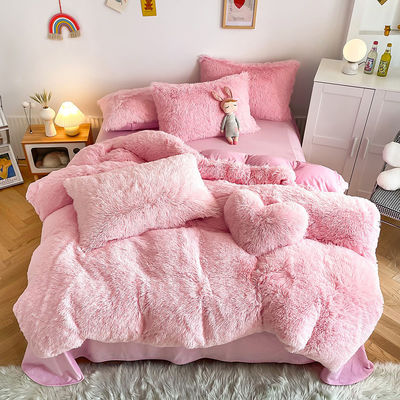 Ensemble de draps en velours de corail épais Des ensembles de confort de designers de luxe pour la protection hivernale