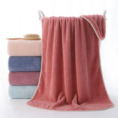 Une serviette de bain en microfibre durable pour le ménage 70*140cm