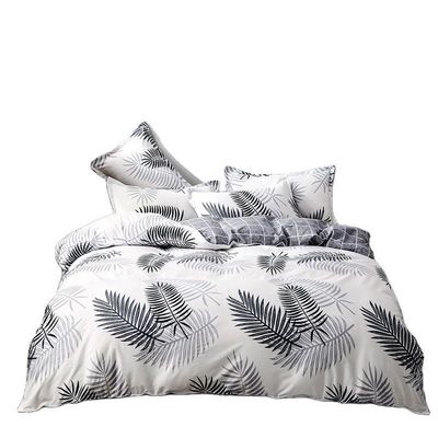 Tissu en polyester 4 pièces Lit ensemble pour 1,2m Lit Blanc Lit d'hôtel cinq étoiles