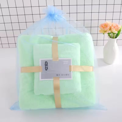 Ensemble de serviettes de bain en laine de corail pour tous les groupes d'âge