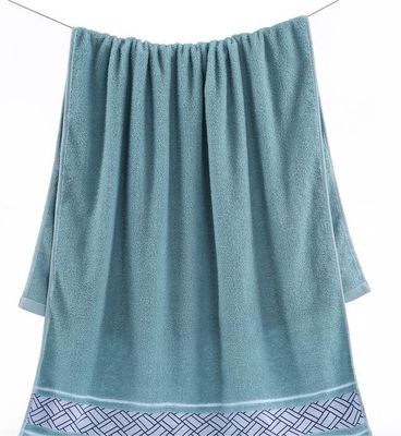 Conception personnalisée serviette de bain supportée tout coton absorbant unisexe taille