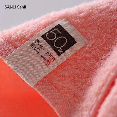 Un ensemble de serviettes de bain en coton 100% luxueux et très absorbant pour tous les âges par Sanli Towel