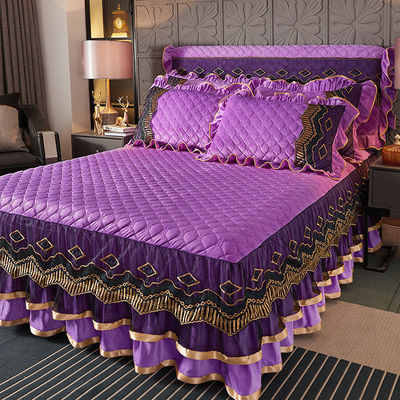 Robe de lit en polyester personnalisée Couverture de lit en trois pièces pour la maison 40 chiffres de tissu