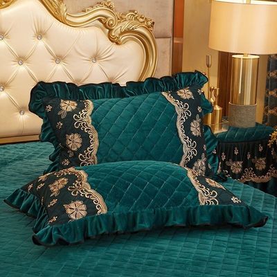 Taille personnalisée Couverture d'hiver Slip Set avec lit brodé de luxe 3 pièces