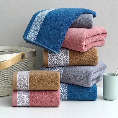 Servette de bain à fleurs de coton de couleur sombre pour ménage Séchage rapide et absorption de l'eau