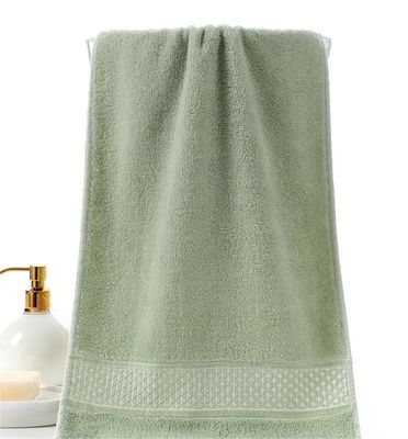 Jacquard 100% coton serviette pour le lavage du visage Couleur solide serviette douce Sélection populaire