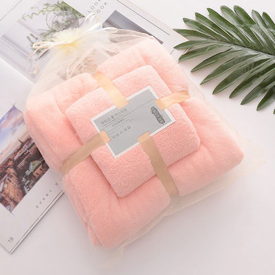 Accueil Densité de l'auberge de jeunesse Coral Velvet Toilet de bain Ensemble Doux et absorbant avec dentelle simple