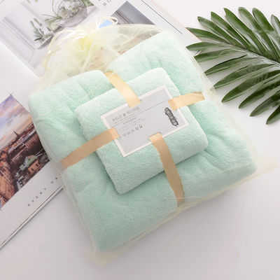 Accueil Densité de l'auberge de jeunesse Coral Velvet Toilet de bain Ensemble Doux et absorbant avec dentelle simple