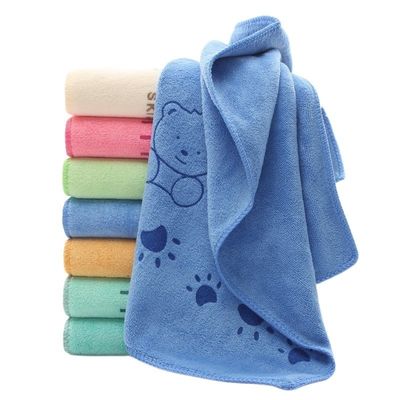 Une serviette en microfibre épaissie avec une tête de lapin adorable pour un toucher doux