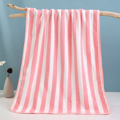 Une serviette de plage en velours de corail épaissie 32*32cm/ 35*75cm/ 70*140cm/ sur mesure pour les clients de l'hôtel