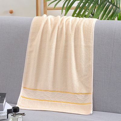 Doux et confortable 100% coton serviette de bain 110g pour une expérience de bain luxueuse
