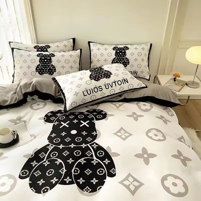180GSM dessin animé tête d'ours blanc conception d'ours ensemble de literie collection couverture de lit couverture de lit coussin