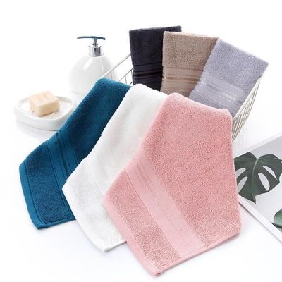 Améliorez votre expérience de spa du visage avec une serviette en coton de couleur solide de 34*34 cm