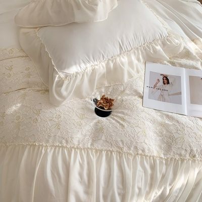 4PCS Couette moelleuse couette ensemble de lit de modèle solide lit de luxe ensemble couverture de lit