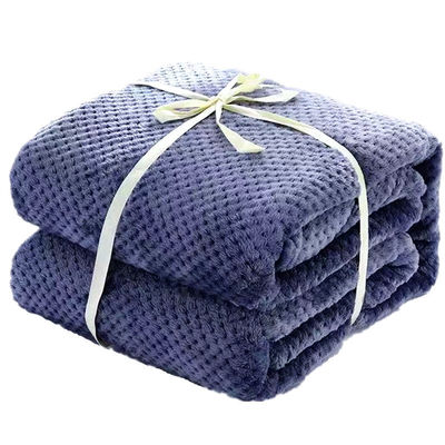 Couchette en laine de flanelle et couverture de genou pour les nuits froides
