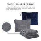 Couverture et coussin de voyage brodés avec logo personnalisé pour un voyage en avion confortable