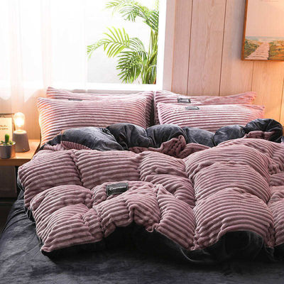 Ensemble de literie en flanelle 4 pièces Lit simple Ensemble de tissu Densité 133x72 Queen King Taille