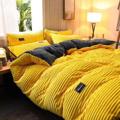 Ensemble de literie en flanelle 4 pièces Lit simple Ensemble de tissu Densité 133x72 Queen King Taille